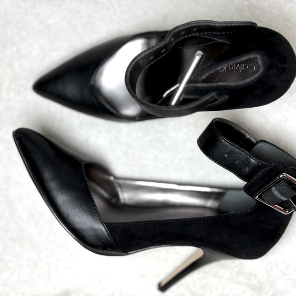 Calvin Klein, Pump, Black Suede, 6M - Picture 1 of 3